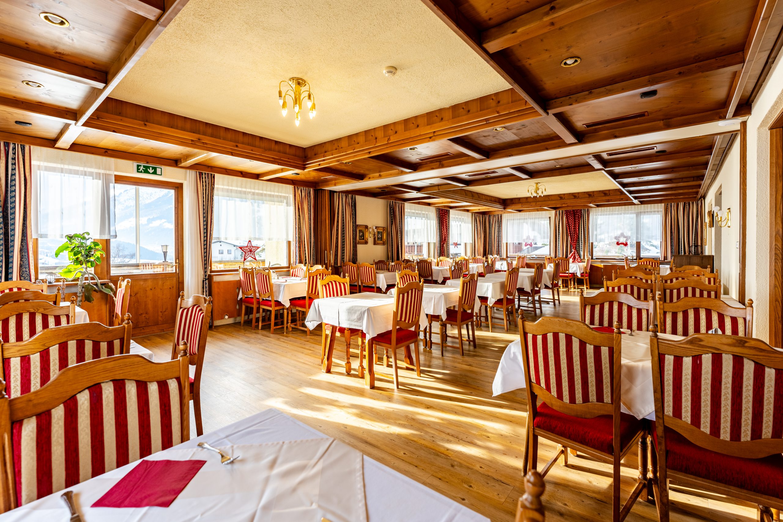  Wiesenhof | Lever Reizen | Nick Bezemer | 2024 | HR-24