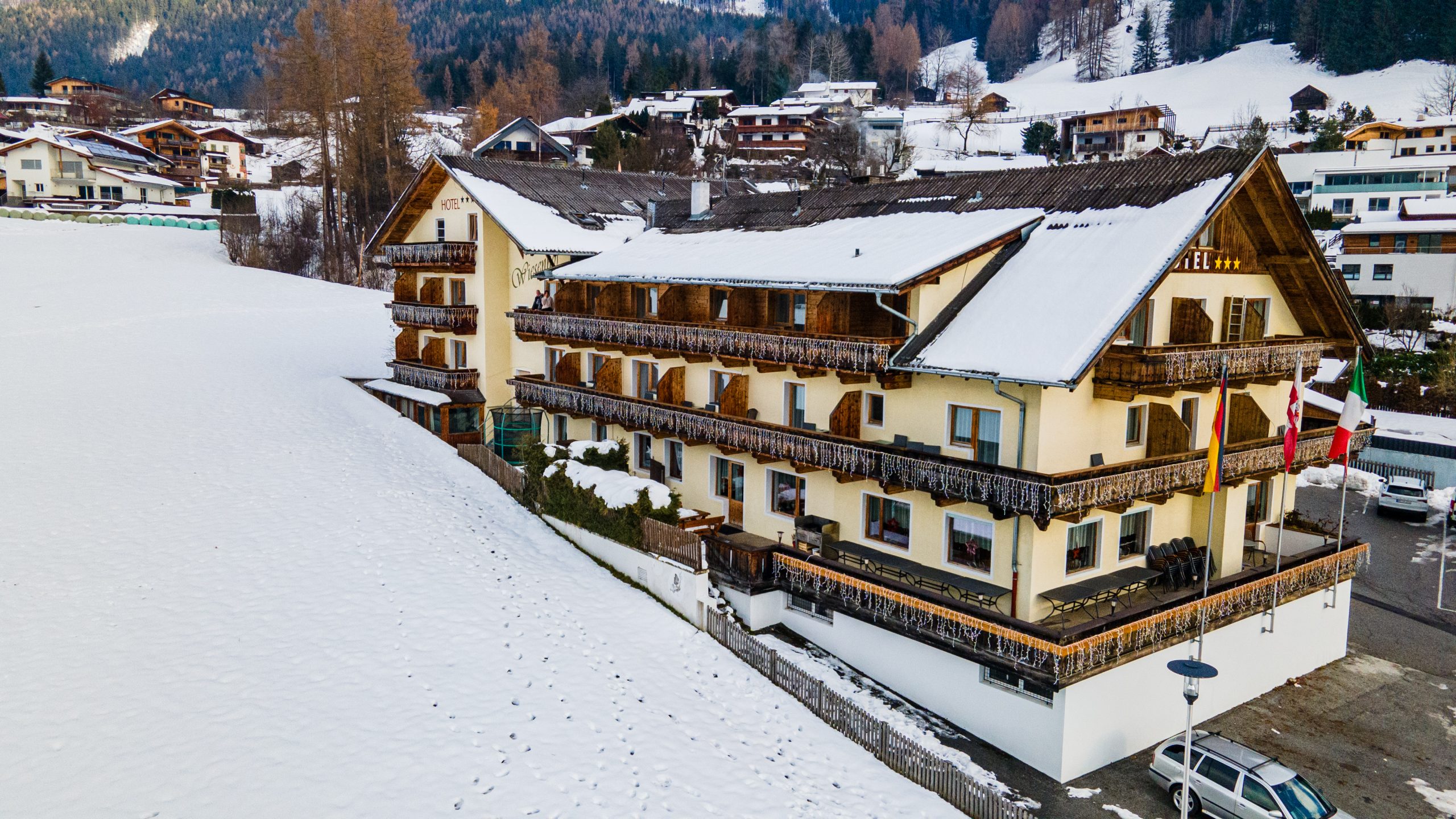  Wiesenhof | Lever Reizen | Nick Bezemer | 2024 | HR-43